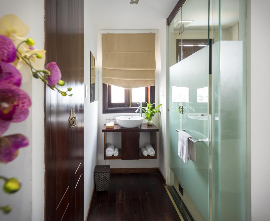 Sea Flower Hotel Danang Exterior photo