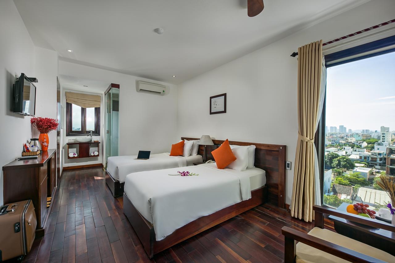 Sea Flower Hotel Danang Exterior photo