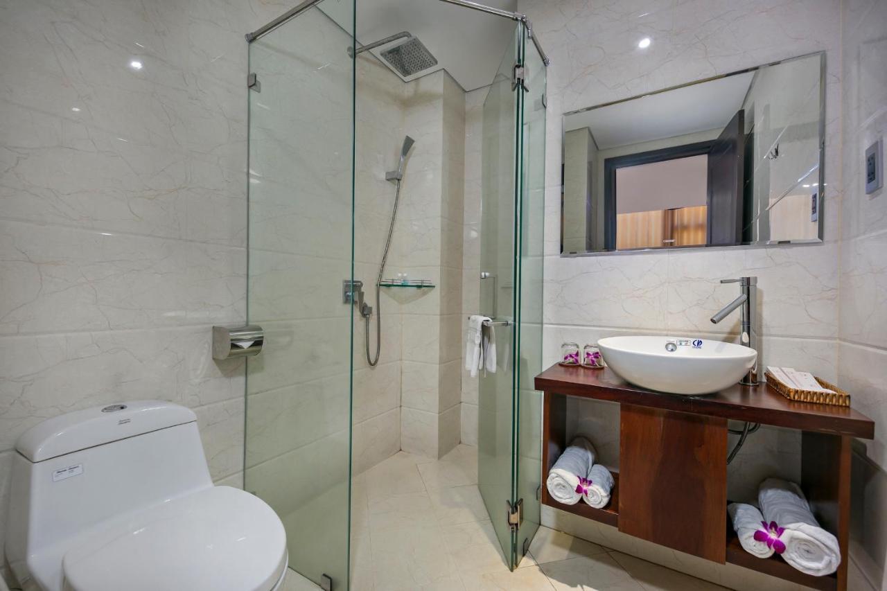 Sea Flower Hotel Danang Exterior photo