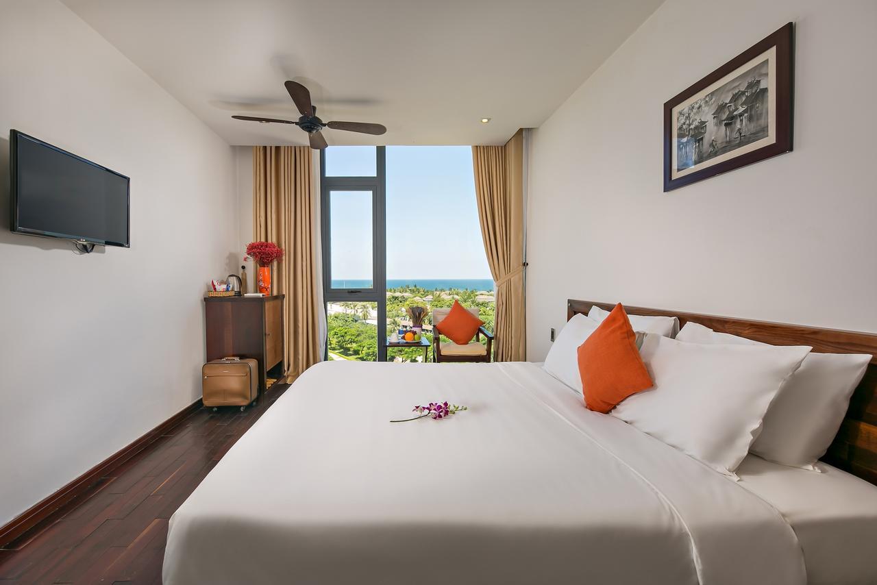 Sea Flower Hotel Danang Exterior photo